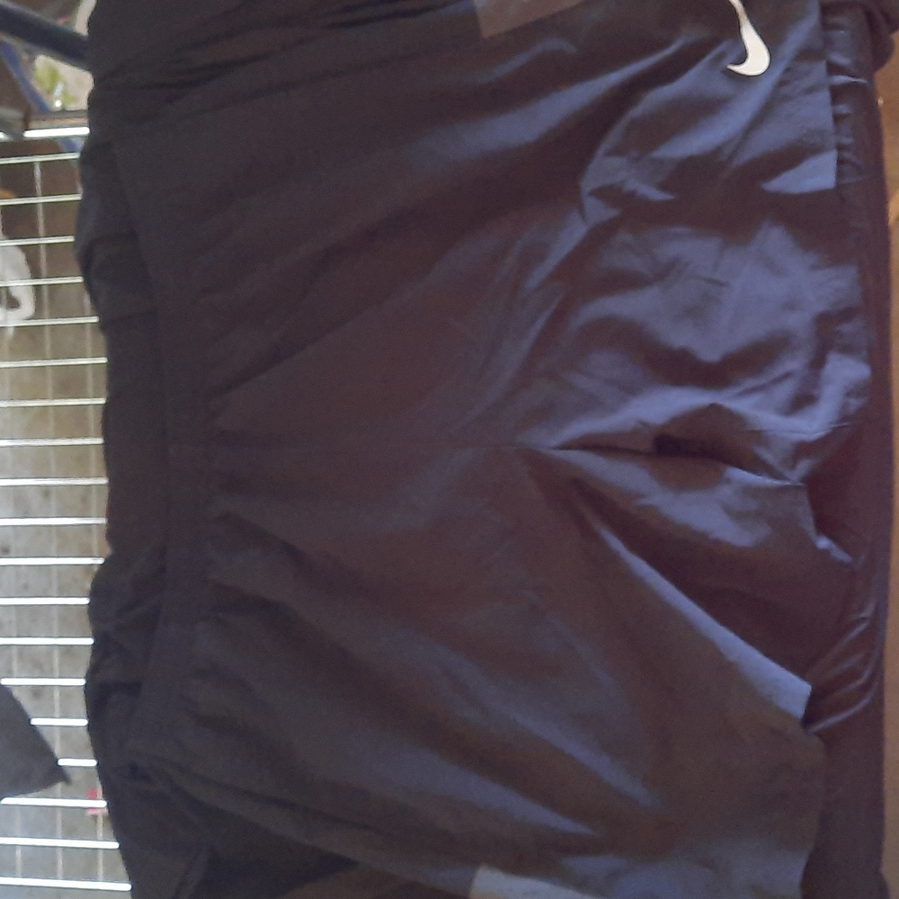 XXL Womens Nike Drifit Shorts with inside underwear liner and pockets EUC!!!
